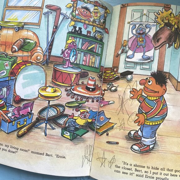 Vintage The Sesame Street Book Spring Cleaning - Picture 6 of 9